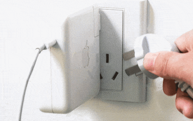 67647bae283c43c0a026ce9c822d5782.gif